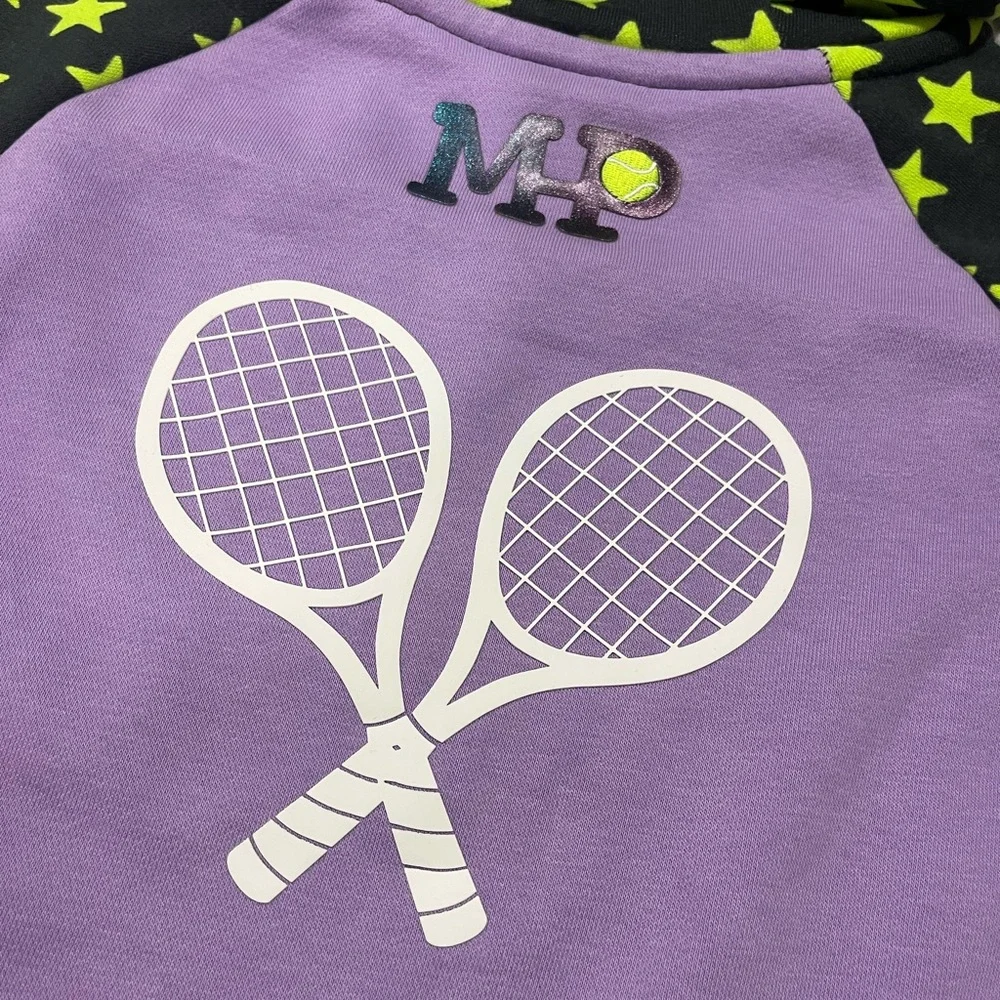 Nike tennis graphic